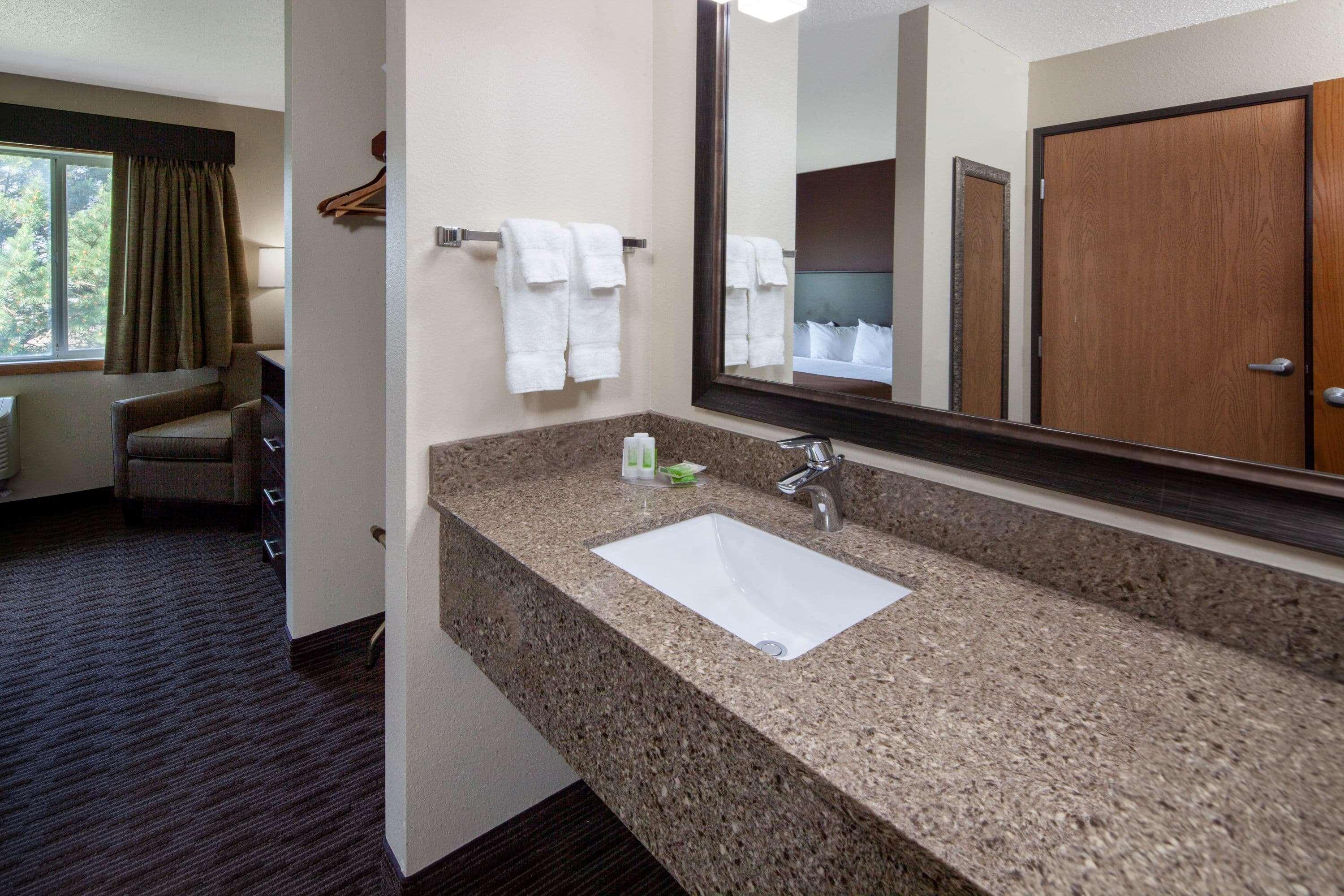 Americinn By Wyndham Northfield Ngoại thất bức ảnh