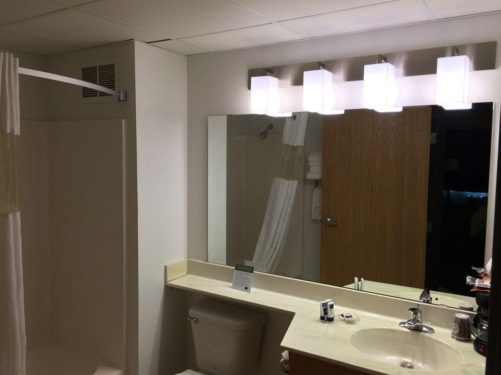 Americinn By Wyndham Northfield Ngoại thất bức ảnh