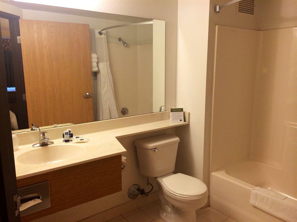 Americinn By Wyndham Northfield Ngoại thất bức ảnh